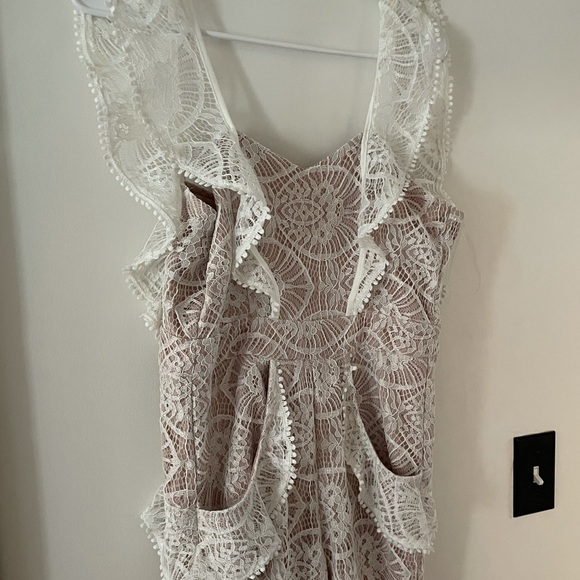 Alpha and Omega size Small lace one piece - Picture 4 of 6